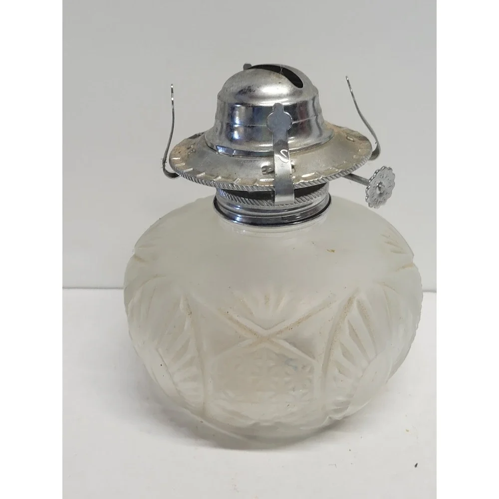 Vtg Frosted‎ Glass Oil Lamp Starburst Pattern Model No 288 Clear Chimney 12.5in